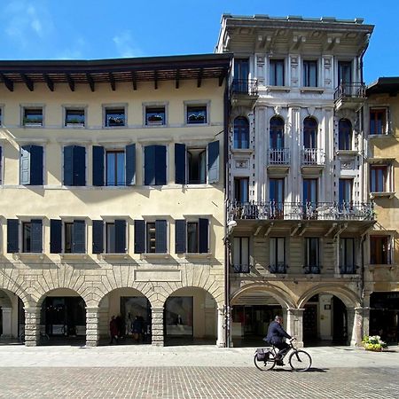 Mercatovecchio Luxury Suites Udine Eksteriør bilde